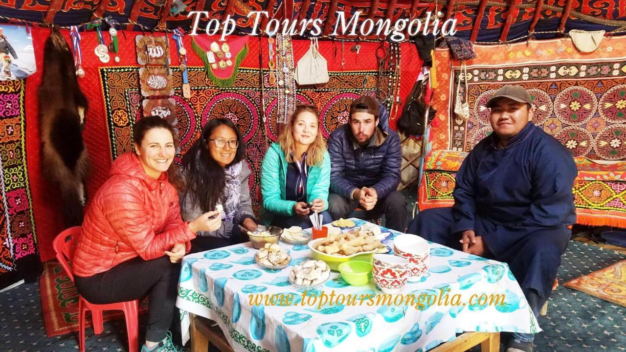 Top Tour & Guesthouse Mongolia Ulaanbaatar Exterior foto